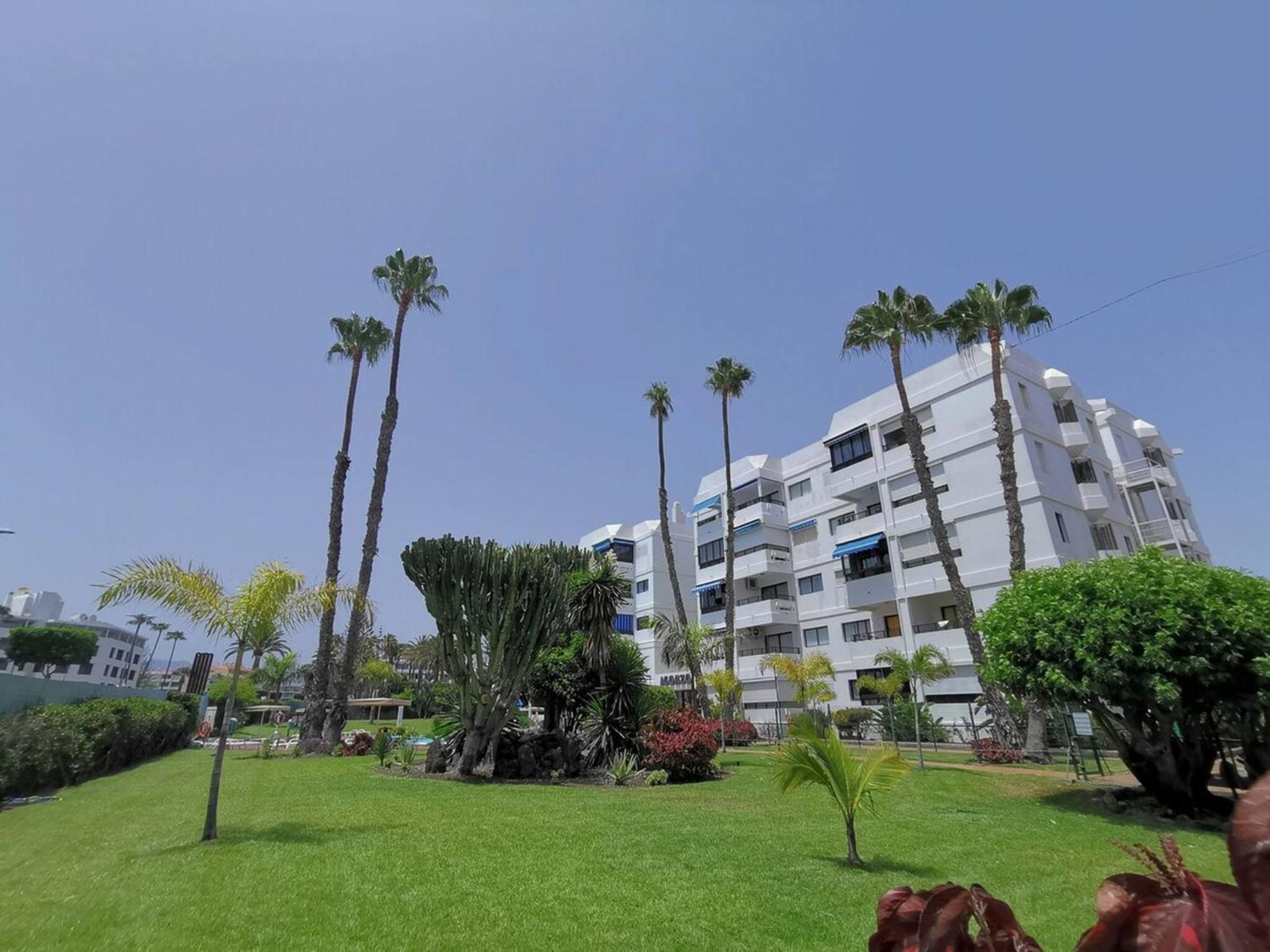Iguazu 403 Yumbo Stunning View By Pride Holiday Rentals Playa del Inglés Exteriör bild